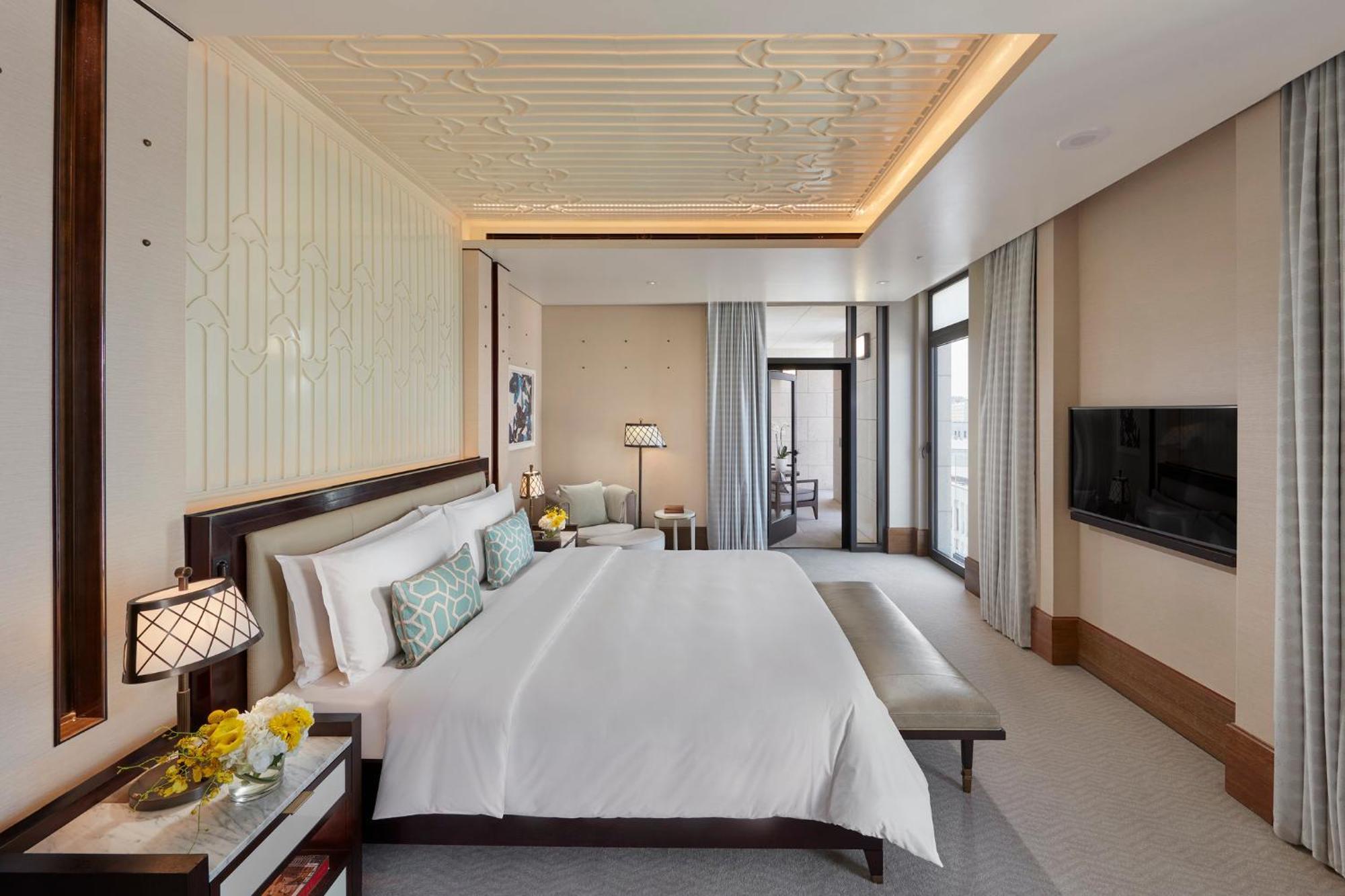 Mandarin Oriental, Doha Hotel Kültér fotó A bedroom at the hotel
